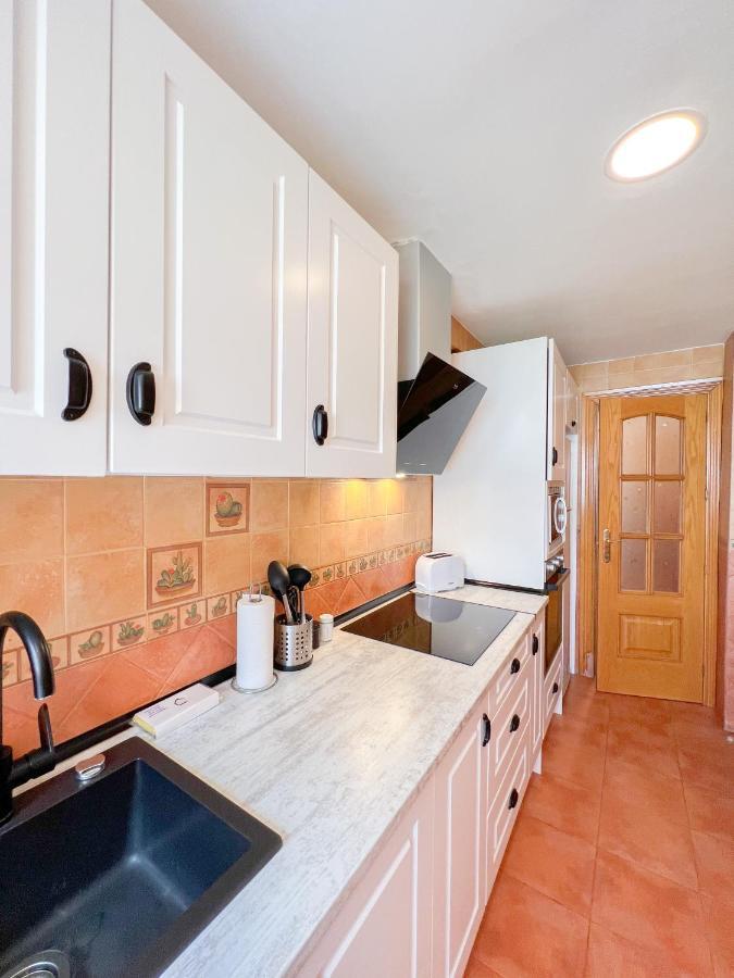 Spacious Apartment In The Center Of توريمولينوس المظهر الخارجي الصورة