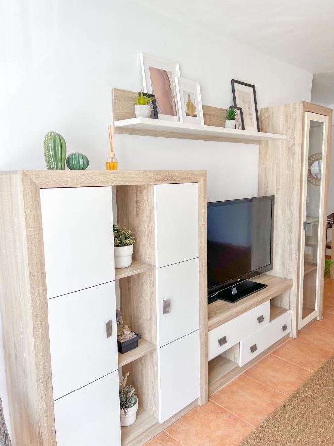 Spacious Apartment In The Center Of توريمولينوس المظهر الخارجي الصورة